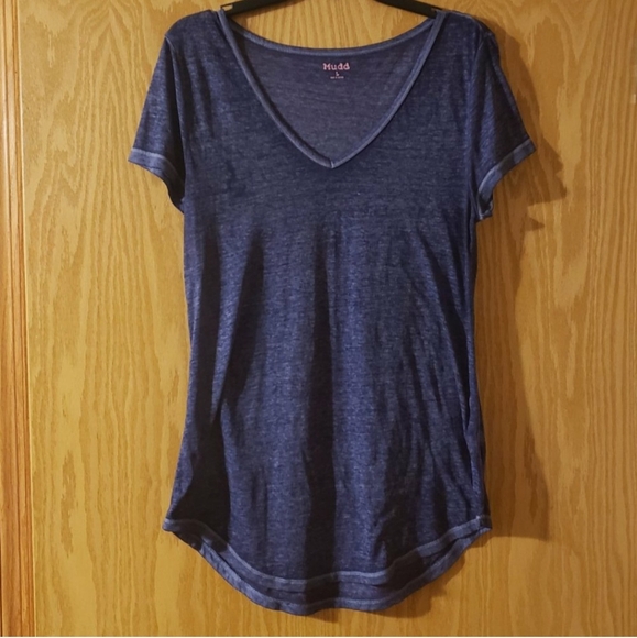 ⭐️⭐️ Mudd Teen/Young Adult Purple Short Sleeve V-Neck Top - Picture 3 of 5